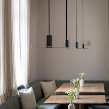 Hotell Seegut Zeppelin 4*