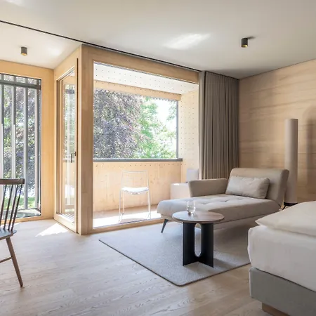 Seegut Zeppelin Hotell 4*