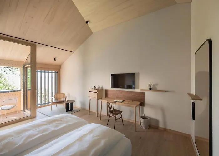 Seegut Zeppelin - A Member Of Design